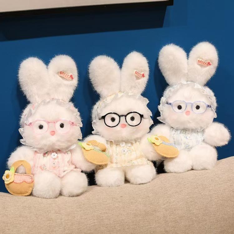 ตุ๊กตากระต่ายกับแว่นตา